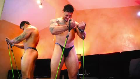 massimowalton2 online show from April 22, 1:56 pm