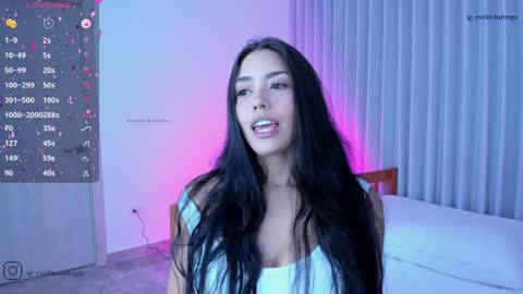 Snapshot of massivecockfuckbunny chatting on December 10, 3:41 am Eve   Independent model online show from December 10, 3:41 am