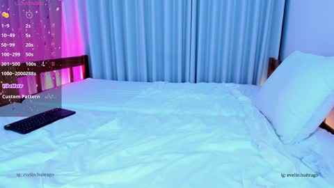 Snapshot of massivecockfuckbunny chatting on December 16, 11:39 pm Eve   Independent model online show from December 16, 11:39 pm