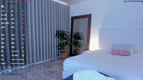 Snapshot of massivecockfuckbunny chatting on January 16, 4:50 pm Eve   Independent model online show from January 16, 4:50 pm