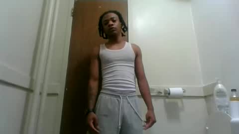 Snapshot of massivemalik chatting on December 29, 3:13 pm massivemalik online show from December 29, 3:13 pm