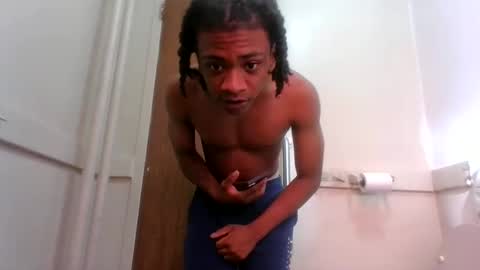 Snapshot of massivemalik chatting on December 30, 4:51 pm massivemalik online show from December 30, 4:51 pm