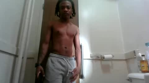 Snapshot of massivemalik chatting on December 31, 6:02 pm massivemalik online show from December 31, 6:02 pm