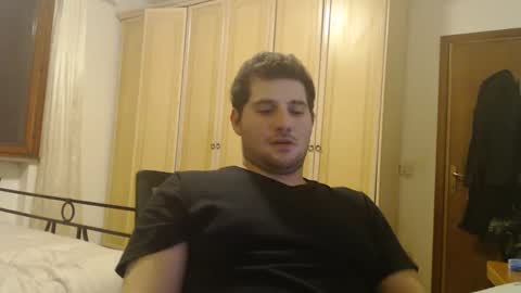 Snapshot of massu1994 chatting on January 11, 1:59 am Massu94 online show from January 11, 1:59 am