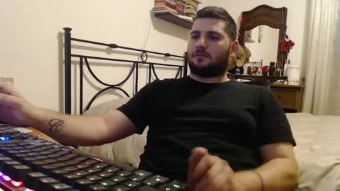 Snapshot of massu1994 chatting on February 3, 5:56 pm Massu94 online show from February 3, 5:56 pm