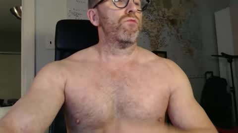 Snapshot of master8daddy69 chatting on May 12, 2:52 am master8daddy69 online show from May 12, 2:52 am