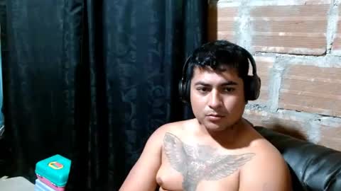 master_aron online show from November 18, 6:45 pm