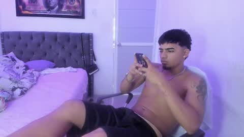 master_boy28 online show from February 25, 6:53 pm