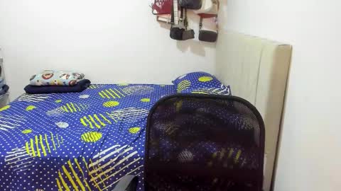 master_boy28 online show from February 3, 8:03 pm