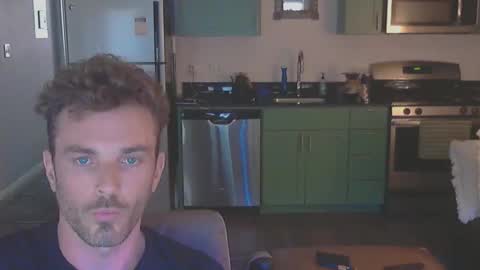 Snapshot of master_louie chatting on October 11, 6:06 pm muskyjockdick online show from October 11, 6:06 pm