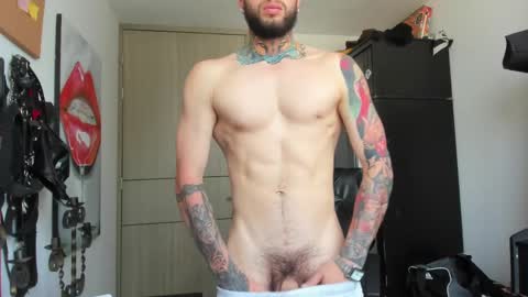 Snapshot of master_steven_01 chatting on March 10, 6:01 pm steven online show from March 10, 6:01 pm