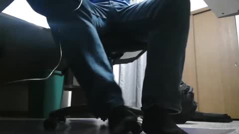 Master Thorn online show from December 15, 3:34 am