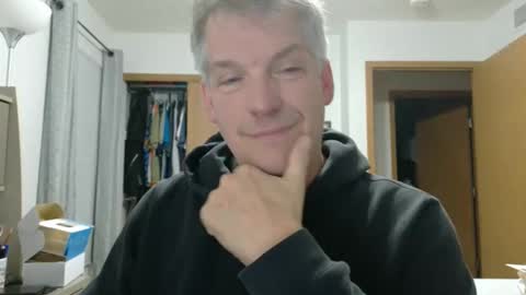 Master Thorn online show from December 2, 3:34 am