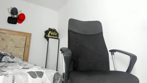 Snapshot of masteralda09 chatting on September 12, 9:04 pm Alpha junior online show from September 12, 9:04 pm