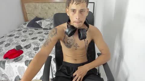 Snapshot of masteralda09 chatting on October 3, 11:18 am Alpha junior online show from October 3, 11:18 am