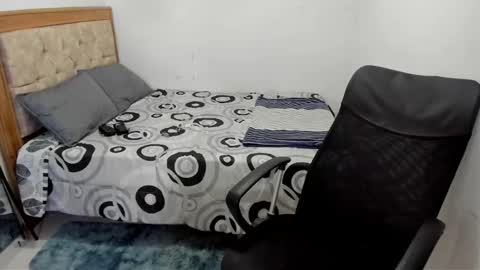 Snapshot of masteralda09 chatting on October 13, 4:07 pm Alpha junior online show from October 13, 4:07 pm