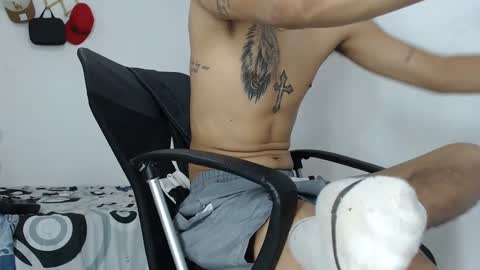 Snapshot of masteralda09 chatting on October 14, 4:24 am Alpha junior online show from October 14, 4:24 am