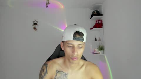 Snapshot of masteralda09 chatting on November 27, 5:15 pm Alpha junior online show from November 27, 5:15 pm