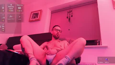 Snapshot of masterbailey chatting on March 3, 12:39 am masterbailey online show from March 3, 12:39 am