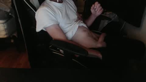 Snapshot of masterbatemike1 chatting on May 24, 9:25 am MasterbateMike online show from May 24, 9:25 am