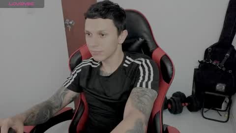 Dave online show from November 18, 6:01 pm