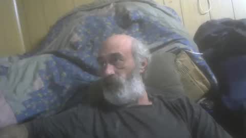 Snapshot of mastermichael24 chatting on December 1, 9:15 pm mastermichael24 online show from December 1, 9:15 pm