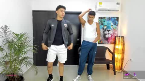 Team Cris Darwin- Fernando- Stiven- David online show from November 6, 11:11 am