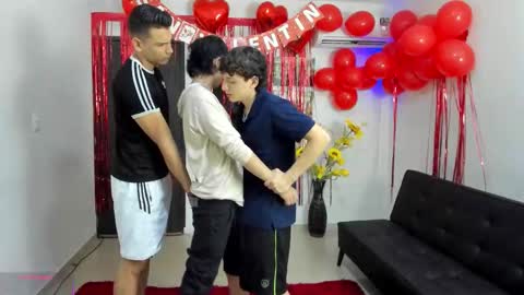 Team Cris Darwin- Fernando- Stiven- David online show from February 15, 11:30 am