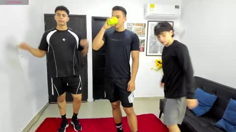 Team Cris Darwin- Fernando- Stiven- David online show from March 31, 11:32 am