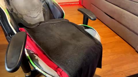 Master Van online show from March 29, 4:51 pm