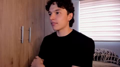 mastrangelo_x online show from December 1, 9:09 pm