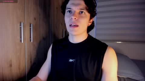 mastrangelo_x online show from April 21, 11:07 pm