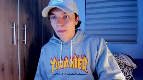 mastrangelo_x online show from June 23, 3:59 am