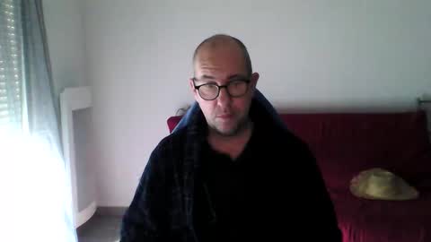 mat11efou online show from November 17, 1:17 pm