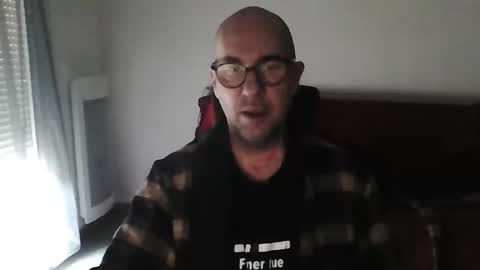 mat11efou online show from January 6, 10:08 am