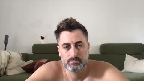 mat_johof online show from October 21, 1:23 pm