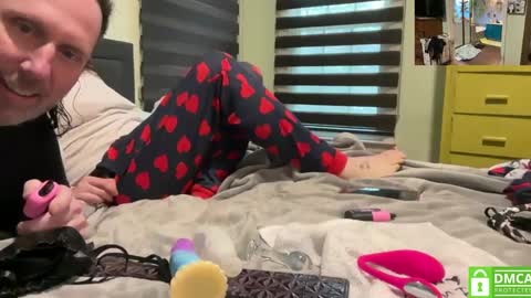 Jer and Kel online show from March 5, 4:57 pm