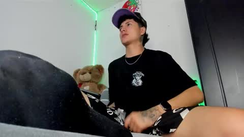 mateo_escobar online show from November 27, 12:46 am