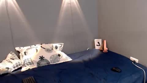 Mateo and Noah online show from April 21, 6:01 pm