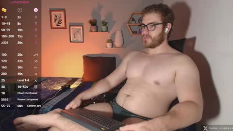 Mateo Ocampo online show from December 14, 8:24 pm