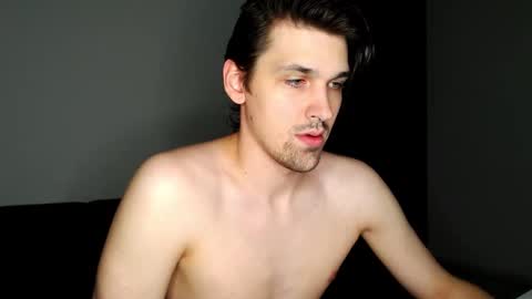 Snapshot of mateo_zeus chatting on September 21, 1:29 am mateo_zeus online show from September 21, 1:29 am