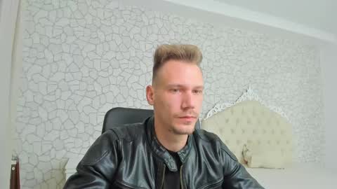 MateoBenjamin online show from December 4, 4:16 pm