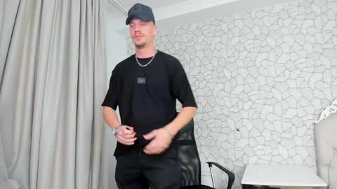 MateoBenjamin online show from December 27, 7:35 pm