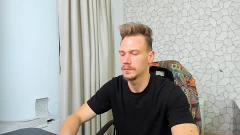 MateoBenjamin online show from February 2, 3:49 pm