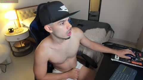 Matt online show from October 18, 12:35 am