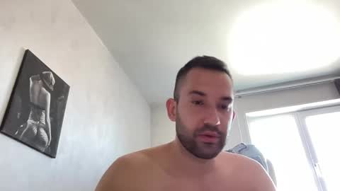 Luna Mateo online show from May 2, 12:15 am