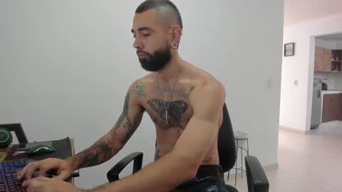 Matheus     online show from February 10, 9:19 pm