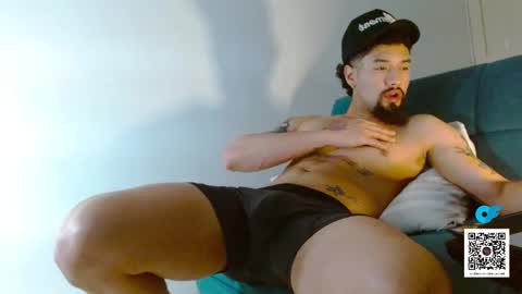 STRURIBE ON INSTAGRAM online show from September 21, 9:49 pm