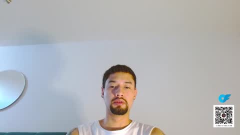 STRURIBE ON INSTAGRAM online show from November 22, 2:43 am