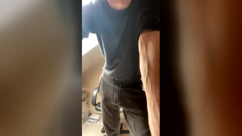 Snapshot of mathew7616 chatting on March 21, 1:58 pm mathew7616 online show from March 21, 1:58 pm